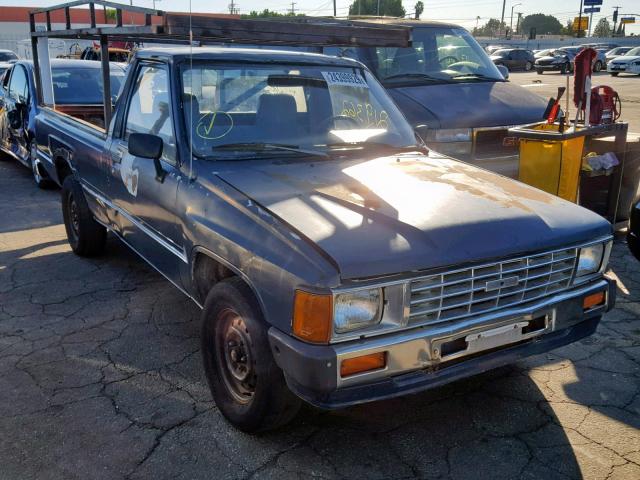 JT4RN55D6E0019404 - 1984 TOYOTA PICKUP 1/2 BLUE photo 1