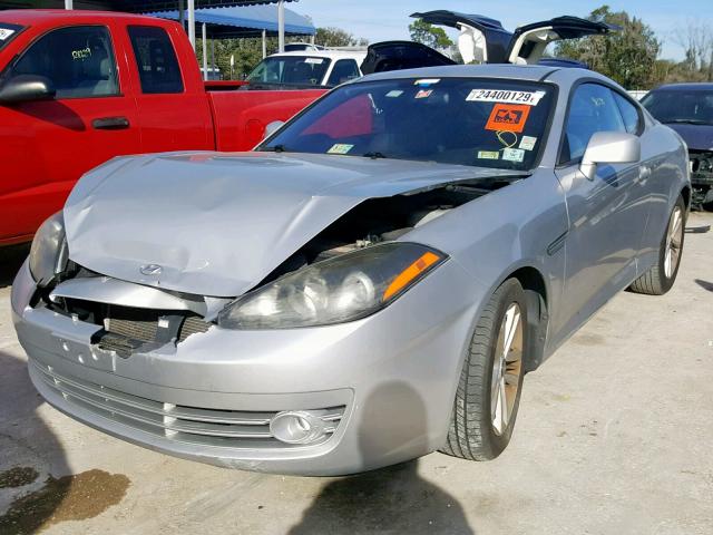 KMHHM66D98U295457 - 2008 HYUNDAI TIBURON GS SILVER photo 2