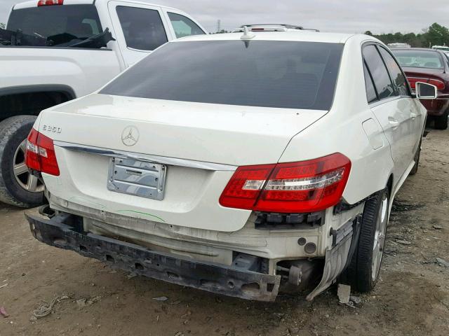 WDDHF5GB6BA470560 - 2011 MERCEDES-BENZ E 350 WHITE photo 4