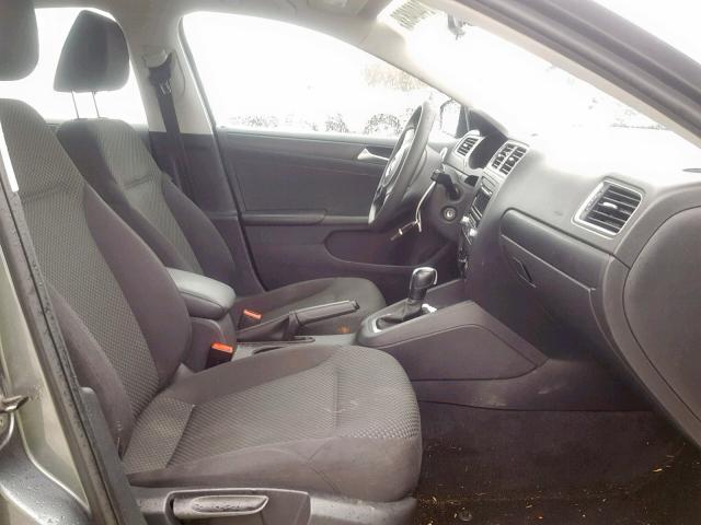 3VW2K7AJ9DM274008 - 2013 VOLKSWAGEN JETTA BASE 灰色 照片 5