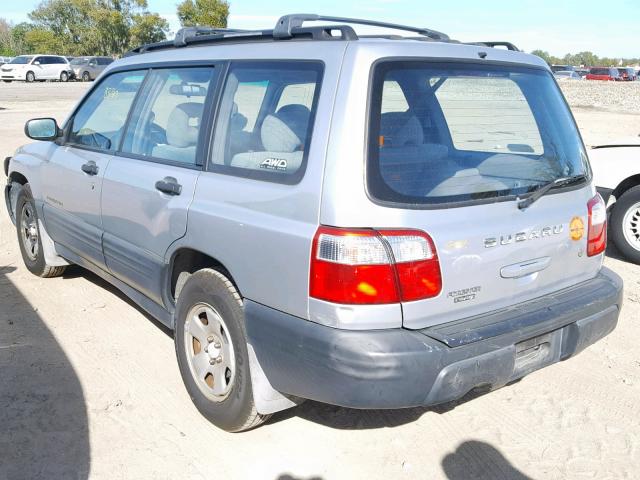 JF1SF63532H700476 - 2002 SUBARU FORESTER L SILVER photo 3