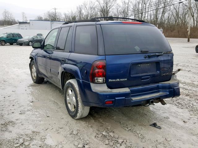 1GNDT13S422514217 - 2002 CHEVROLET TRAILBLAZE BLUE photo 3