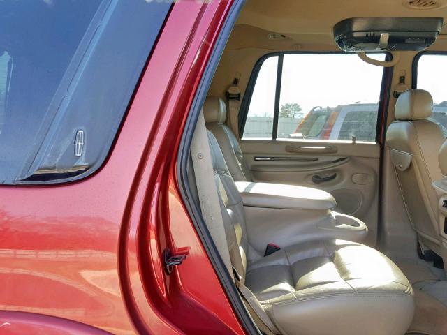 5LMFU28R02LJ17519 - 2002 LINCOLN NAVIGATOR Бордовый фото 6