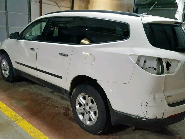 1GNKVFED0EJ178962 - 2014 CHEVROLET TRAVERSE L WHITE photo 9