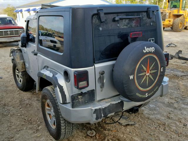 1J4FZ24178L560374 - 2008 JEEP WRANGLER X SILVER photo 3