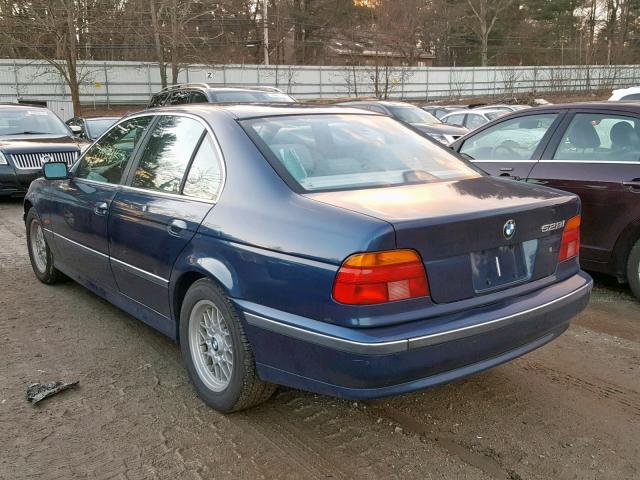 WBADM6330XBY28589 - 1999 BMW 528 I AUTO BLUE photo 3