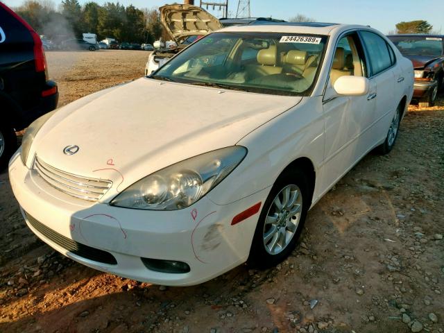 JTHBF30G120013539 - 2002 LEXUS ES 300 WHITE photo 2