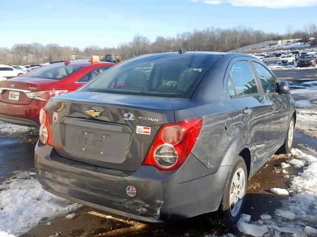 1G1JA5SG8D4221653 - 2013 CHEVROLET SONIC LS GRAY photo 4