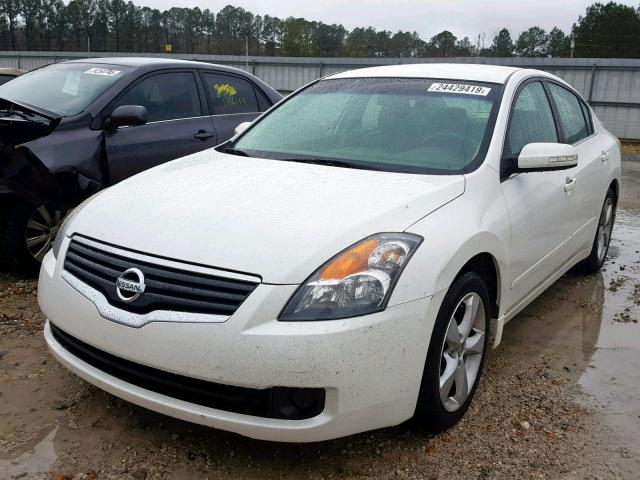 1N4BL21E68N412563 - 2008 NISSAN ALTIMA 3.5 WHITE photo 2