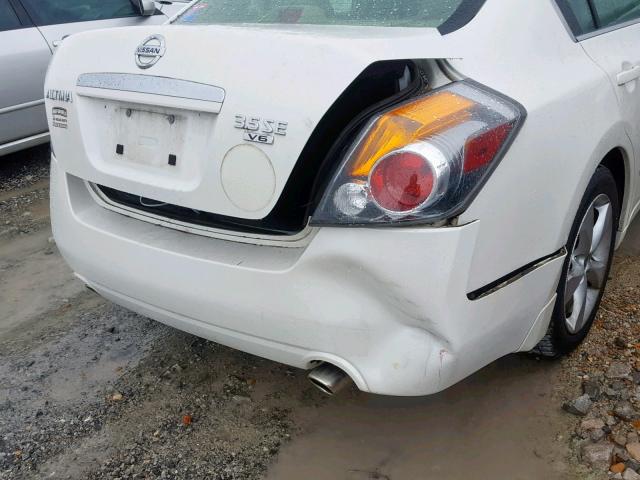 1N4BL21E68N412563 - 2008 NISSAN ALTIMA 3.5 WHITE photo 9