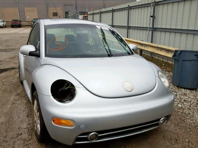 3VWCR31C14M415745 - 2004 VOLKSWAGEN NEW BEETLE ვერცხლისფერი ფოტო 1