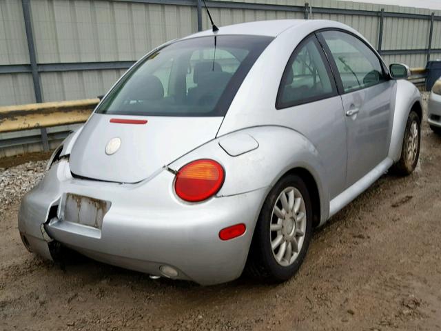3VWCR31C14M415745 - 2004 VOLKSWAGEN NEW BEETLE ვერცხლისფერი ფოტო 4