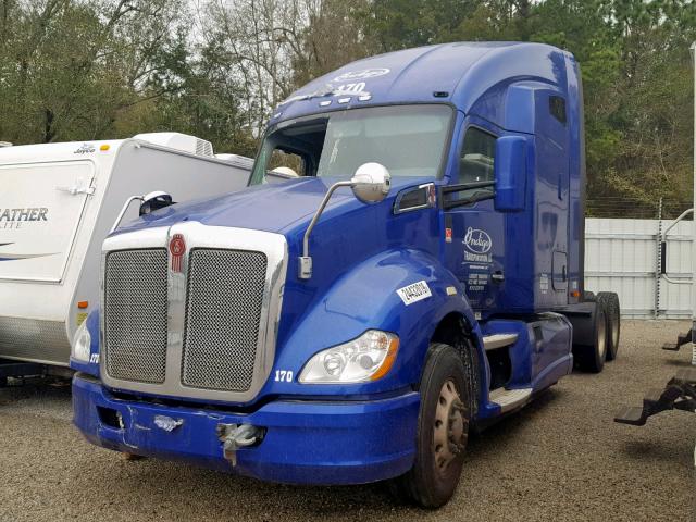 1XKYD49XXGJ101148 - 2016 KENWORTH CONSTRUCTI BLUE photo 2