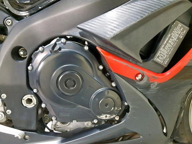 JS1GR7MAXB2102519 - 2011 SUZUKI GSX750 RED photo 11