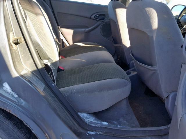 3FAFP37382R116160 - 2002 FORD FOCUS ZX5 GRAY photo 6