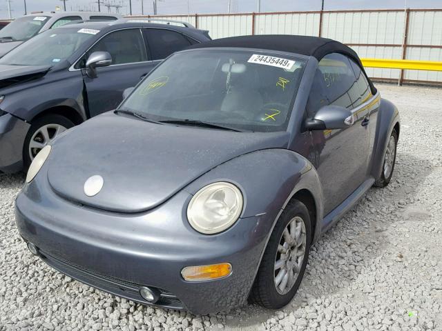 3VWCM31Y84M312879 - 2004 VOLKSWAGEN NEW BEETLE Gümüş foto 2