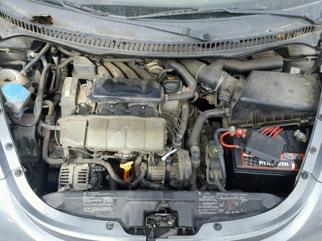 3VWCM31Y84M312879 - 2004 VOLKSWAGEN NEW BEETLE Gümüş foto 7