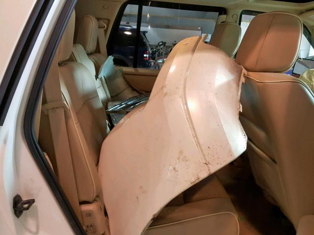 5LMFU28547LJ03496 - 2007 LINCOLN NAVIGATOR WHITE photo 6