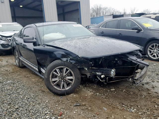 1ZVFT80N555153279 - 2005 FORD MUSTANG BLACK photo 1