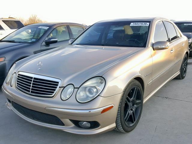 WDBUF76J35A629275 - 2005 MERCEDES-BENZ E 55 AMG SILVER photo 2