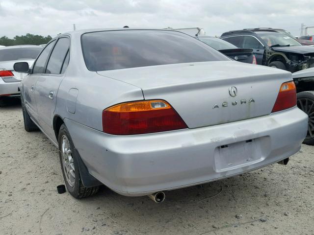 19UUA5640XA029087 - 1999 ACURA 3.2TL SILVER photo 3