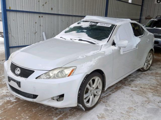 JTHBE262275017005 - 2007 LEXUS IS 350 SILVER photo 2