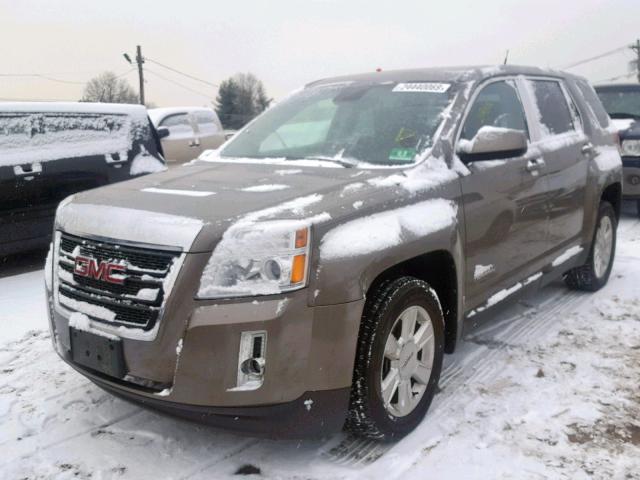 2GKALMEK6C6292377 - 2012 GMC TERRAIN SL BROWN photo 2