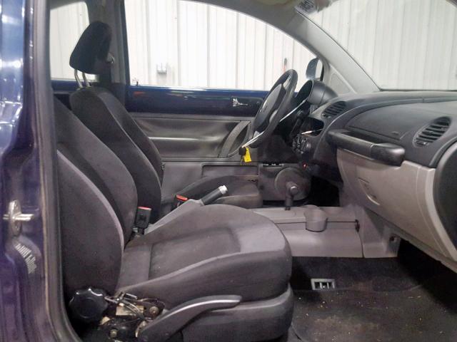 3VWCA21CXYM500204 - 2000 VOLKSWAGEN NEW BEETLE 蓝色 照片 5