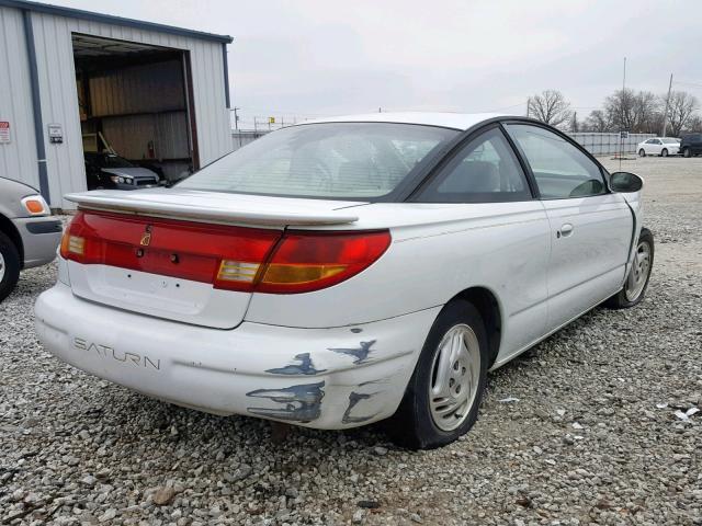 1G8ZH1278WZ128288 - 1998 SATURN SC2 WHITE photo 4