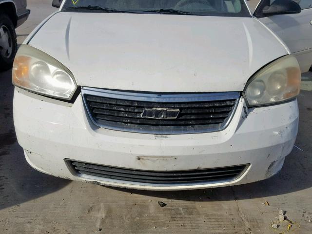 1G1ZT52845F280002 - 2005 CHEVROLET MALIBU LS თეთრი ფოტო 9