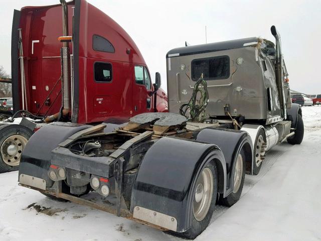 1XPXD49X4ED249720 - 2014 PETERBILT 389 GRAY photo 4