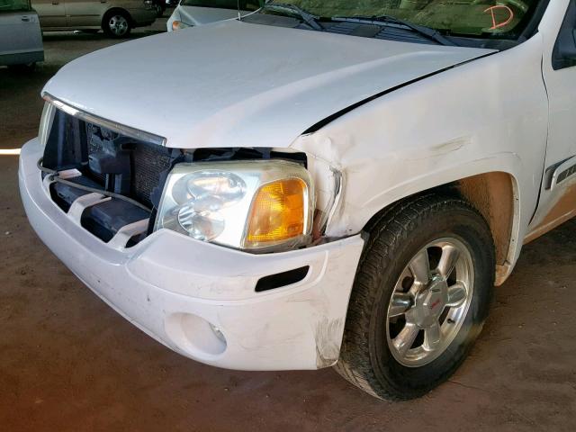 1GKDS13S232100502 - 2003 GMC ENVOY WHITE photo 9