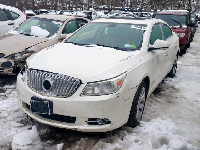 1G4GD5GG4AF194819 - 2010 BUICK LACROSSE C WHITE photo 2