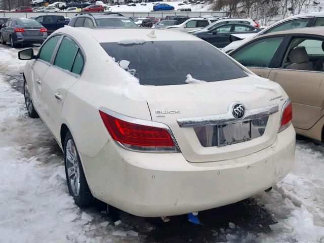 1G4GD5GG4AF194819 - 2010 BUICK LACROSSE C WHITE photo 3