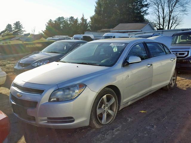 1G1ZC5EU0CF122701 - 2012 CHEVROLET MALIBU 1LT SILVER photo 2