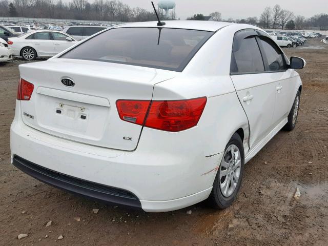 KNAFU4A24A5860412 - 2010 KIA FORTE EX WHITE photo 4