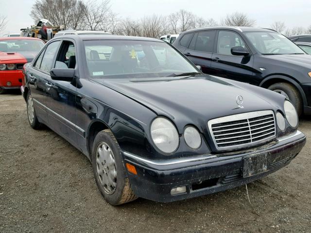 WDBJF65H3XA825747 - 1999 MERCEDES-BENZ E 320 BLACK photo 1