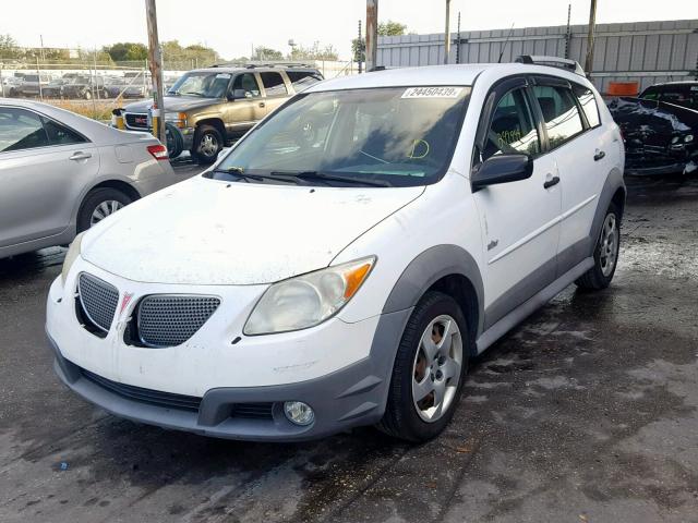 5Y2SL65856Z426174 - 2006 PONTIAC VIBE WHITE photo 2