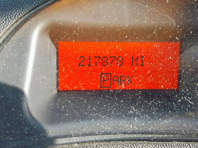 2G2WS522641251426 - 2004 PONTIAC GRAND PRIX GOLD photo 8