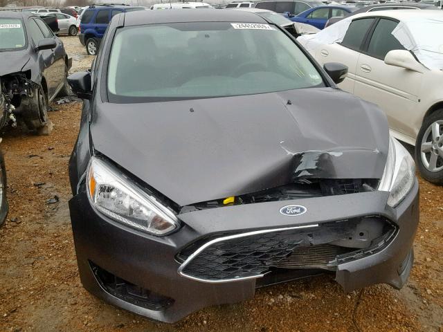 1FADP3F2XFL385118 - 2015 FORD FOCUS SE SILVER photo 9