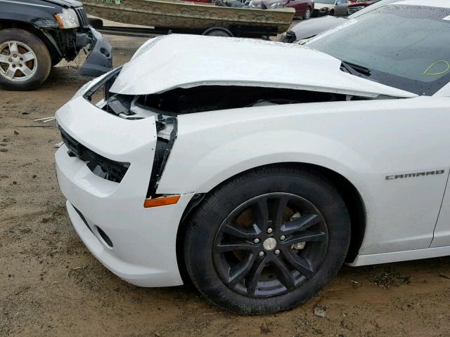 2G1FB1E33F9180868 - 2015 CHEVROLET CAMARO LS WHITE photo 9