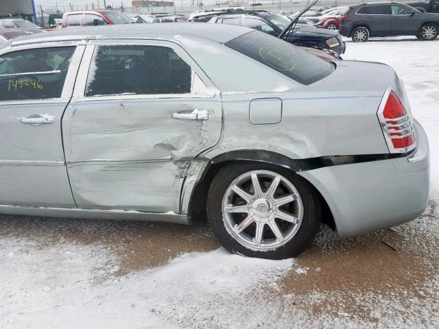 2C3JA63H25H111288 - 2005 CHRYSLER 300C GRAY photo 9