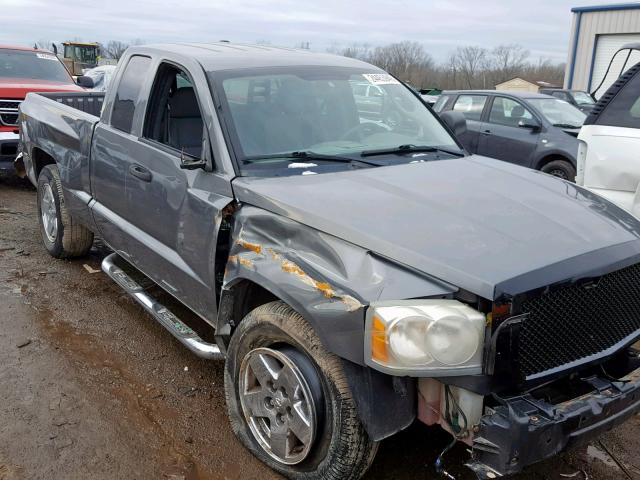 1D7HW42N06S595730 - 2006 DODGE DAKOTA SLT GRAY photo 9