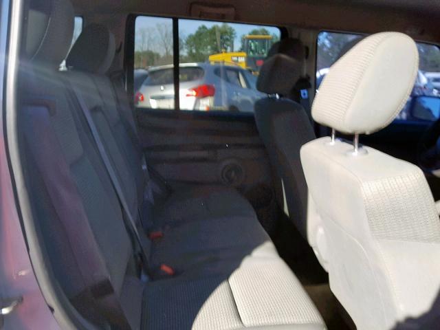 1J8HG48K56C233268 - 2006 JEEP COMMANDER SILVER photo 6