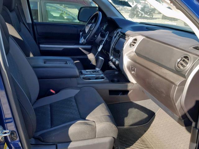 5TFRM5F12EX076858 - 2014 TOYOTA TUNDRA DOU BLUE photo 5