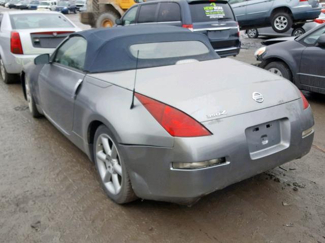 JN1AZ36A94T000081 - 2004 NISSAN 350Z ROADS GRAY photo 3