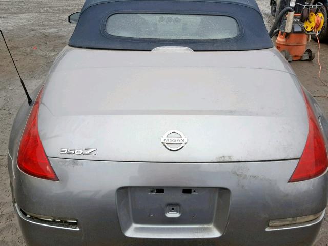 JN1AZ36A94T000081 - 2004 NISSAN 350Z ROADS GRAY photo 6