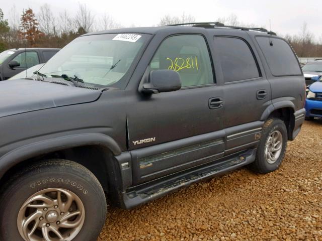 1GKEC13T81J182314 - 2001 GMC YUKON BLACK photo 9