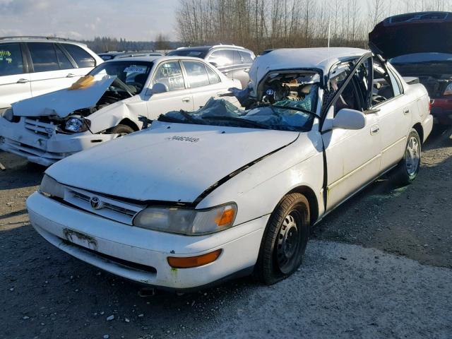 1NXBB02E7VZ586123 - 1997 TOYOTA COROLLA DX WHITE photo 2