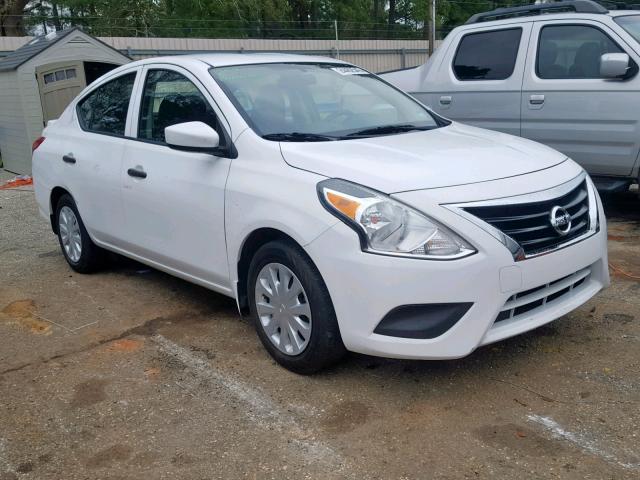 3N1CN7AP0GL888669 - 2016 NISSAN VERSA S WHITE photo 1